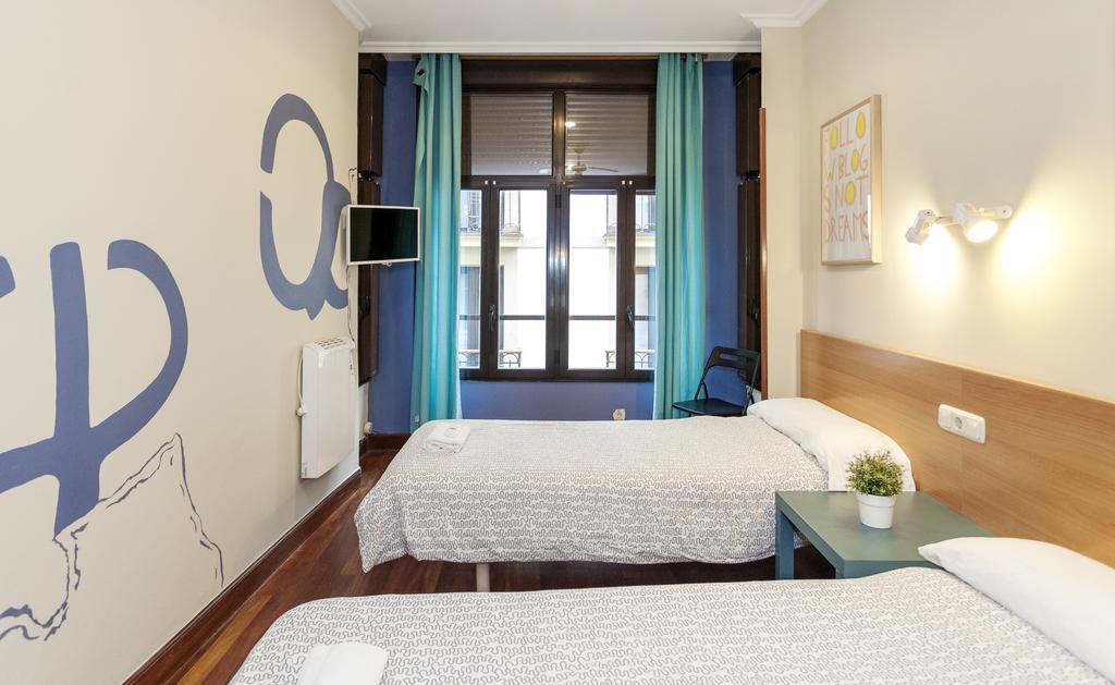 Pension Goiko San Sebastian Exterior photo